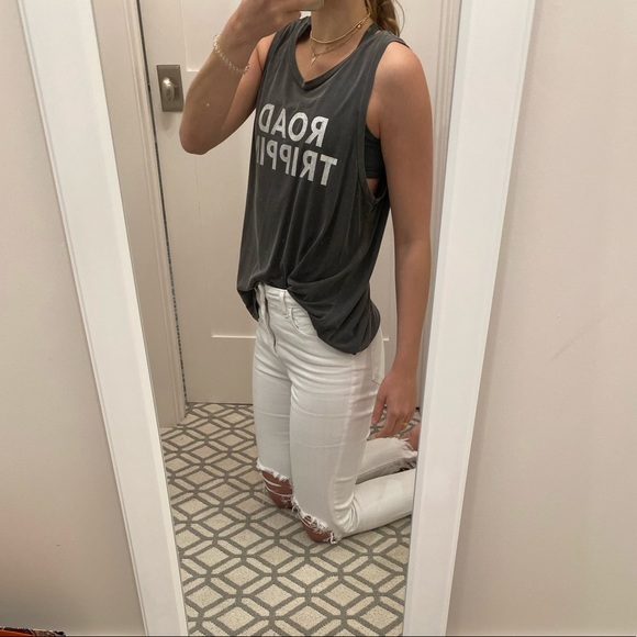 Top - Picture 2 of 4